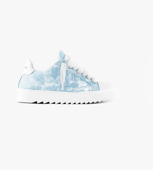 Special cloud blue